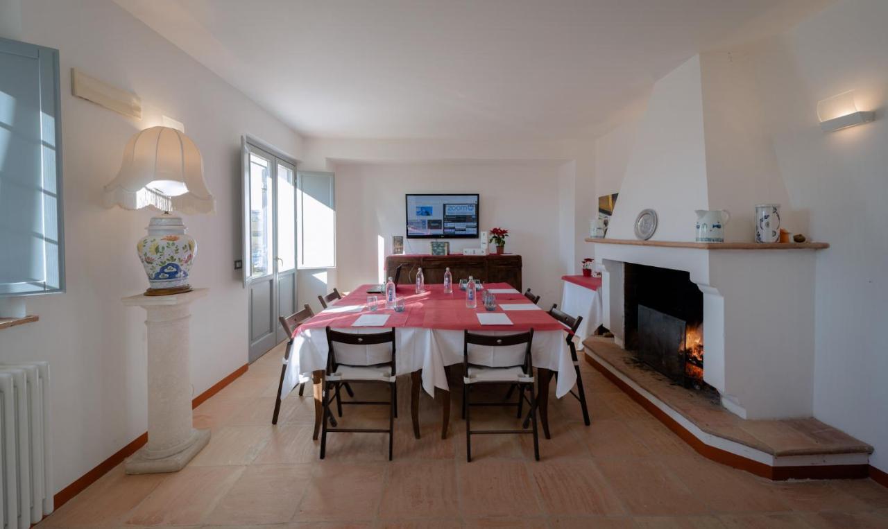 Recchi Franceschini Bike Hotel Last - Minute - Availability Montalto delle Marche Eksteriør billede